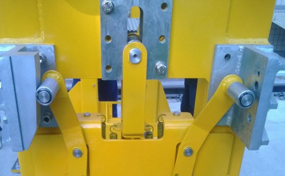 Rope break protection device